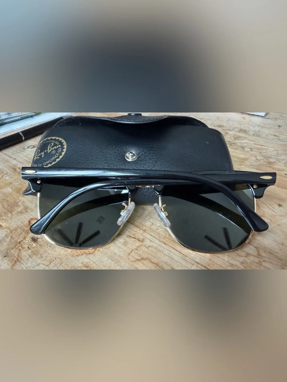 Ray-Ban Clubmaster Women’s Sunglasses with Case